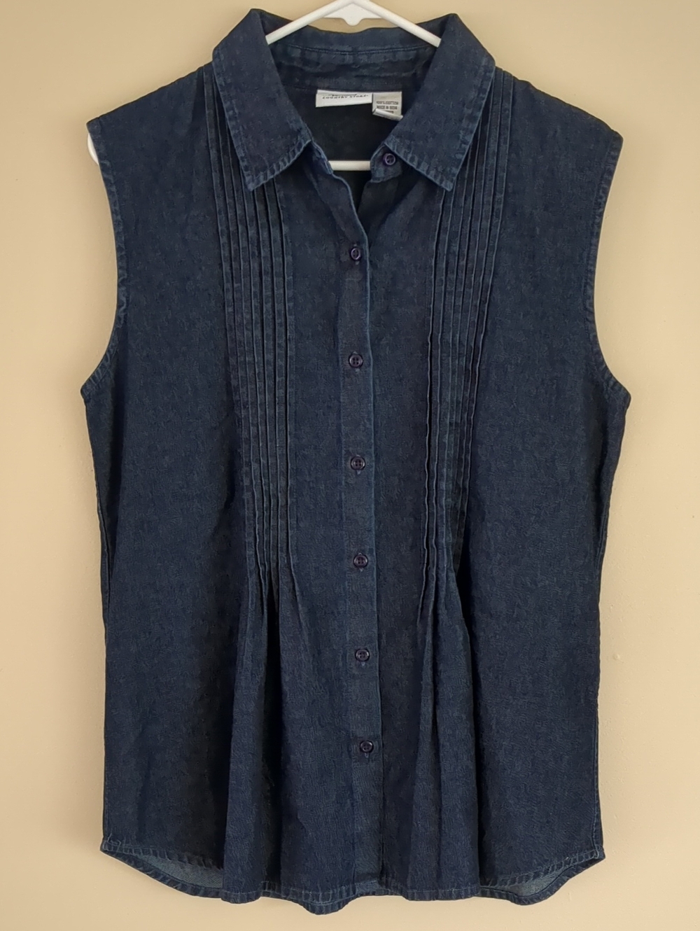 Medium Vermont Country Store Dark Wash Denim Sleeveless Shirt Top